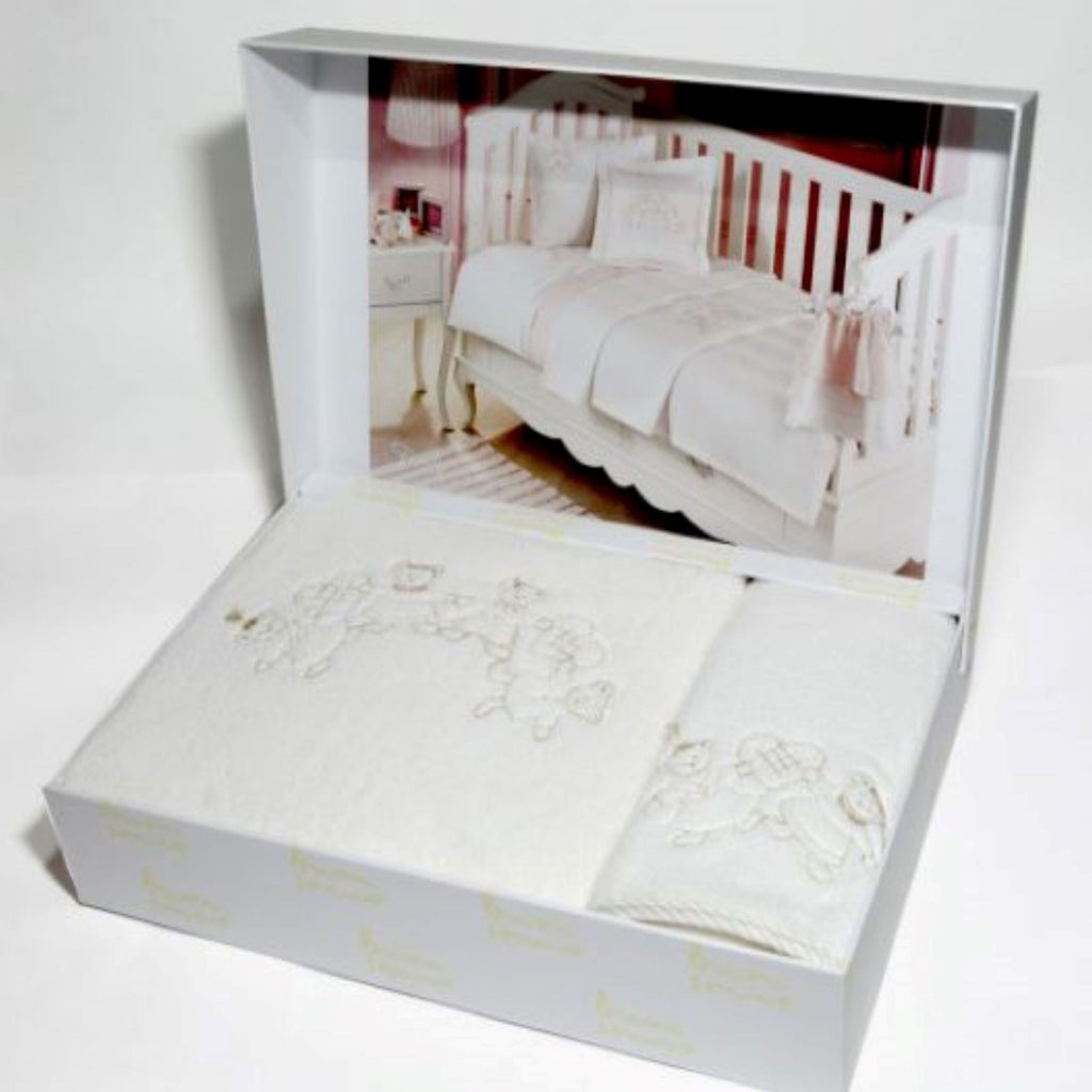 SET OF BABY TOWELS FAMILY  (2 PCS)