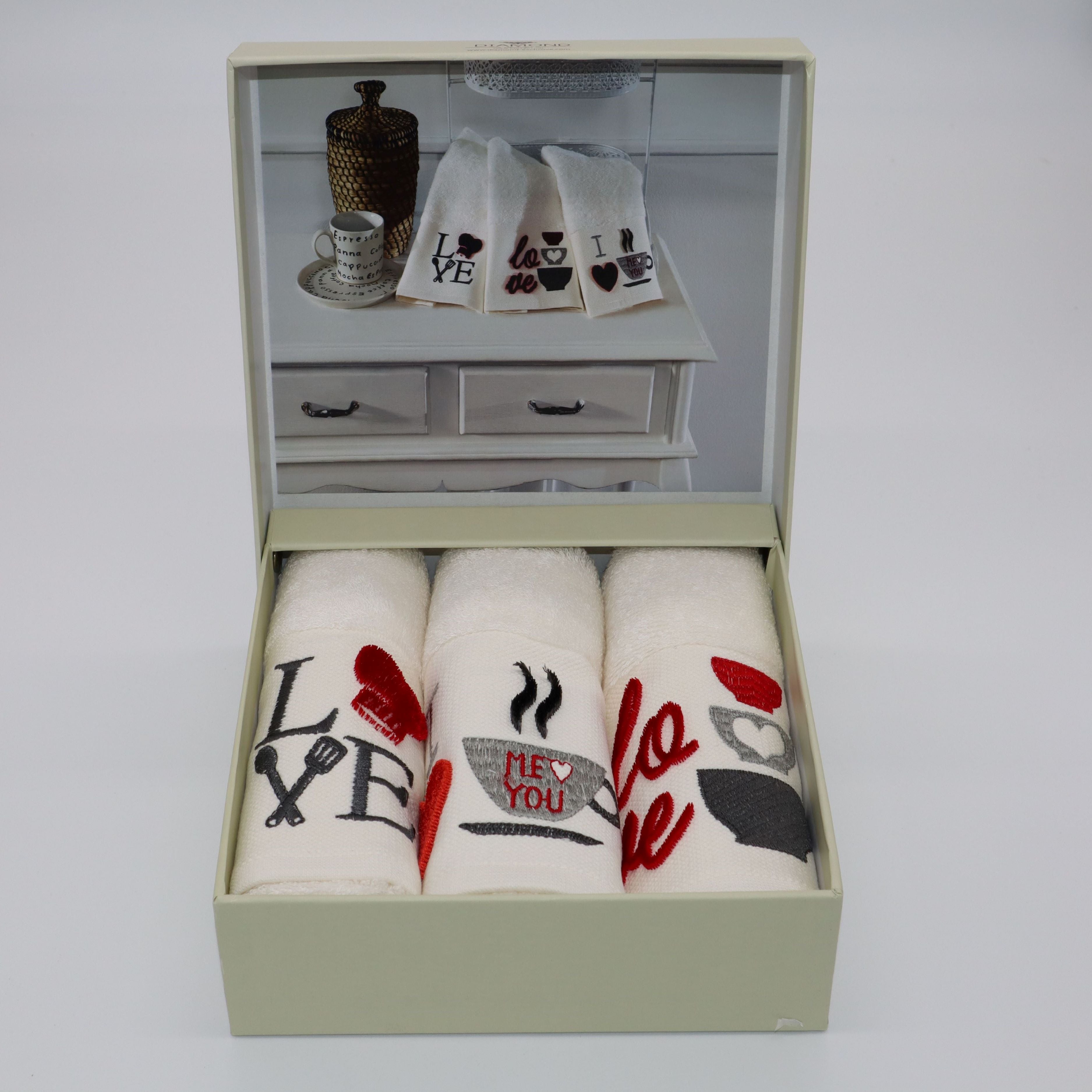 SET OF KITCHEN TOWELS TAFTING LOVE (3PCS)