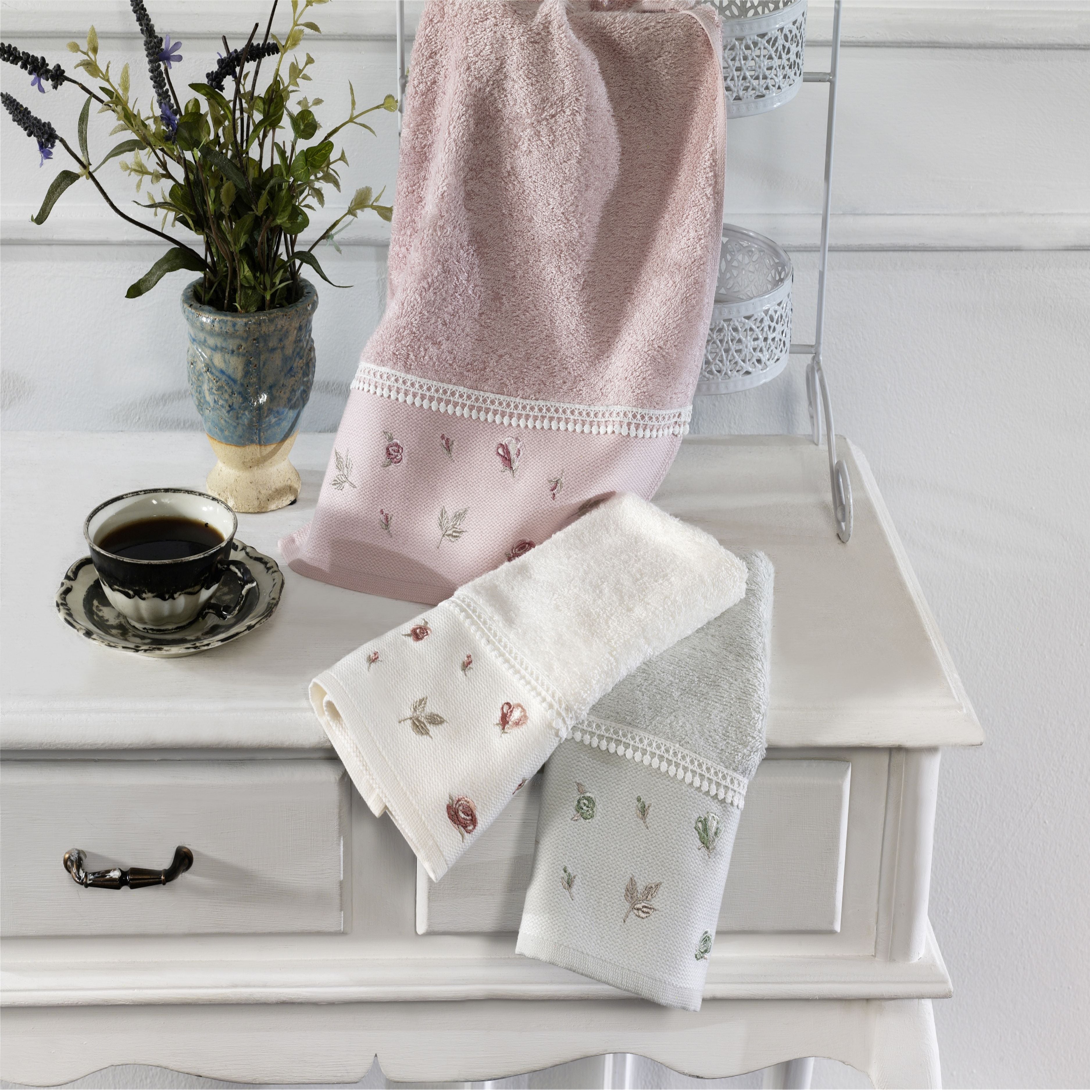 TOWELS JULIA-SANDRA  (3PCS)